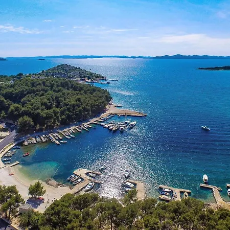 By The Sea Drage, Biograd - 15536 * Drage